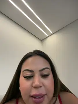 lariic – Live XXX-chat