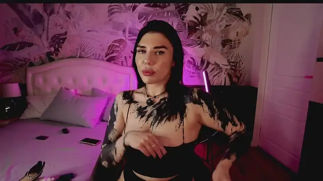 IvyDarkness Adlı Modelin Canlı XXX Sohbeti