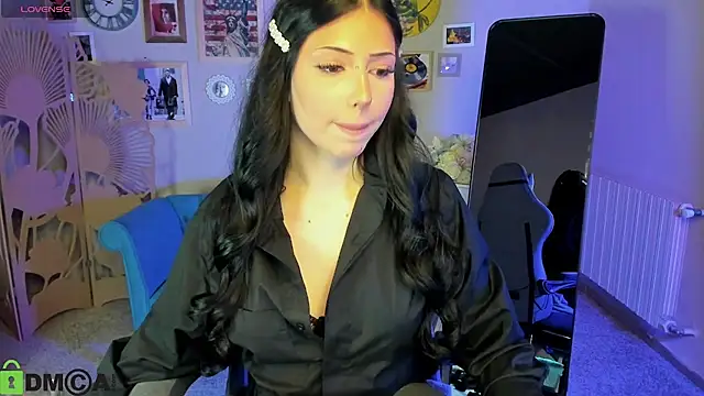DianaRayyy's Live XXX Chat