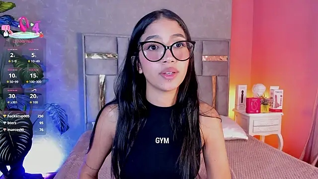 Tyla_Ks Live XXX-chat