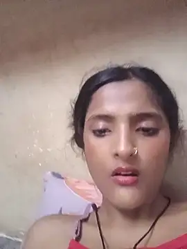 แชท XXX สดของ KittyBby14
