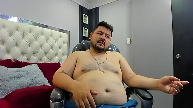 oso_dirty_ Adlı Modelin Canlı XXX Sohbeti