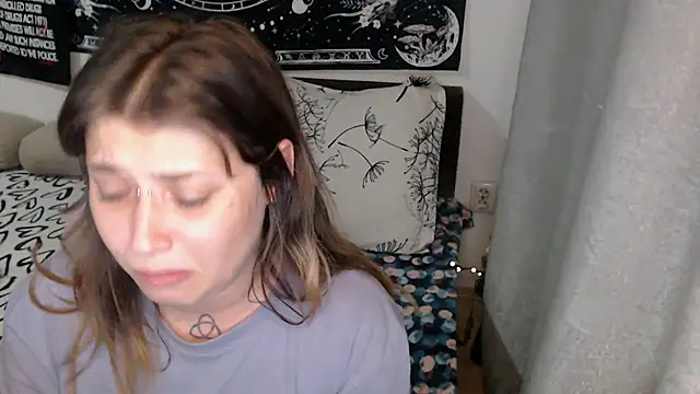 AlienforTwenty Live XXX-chat