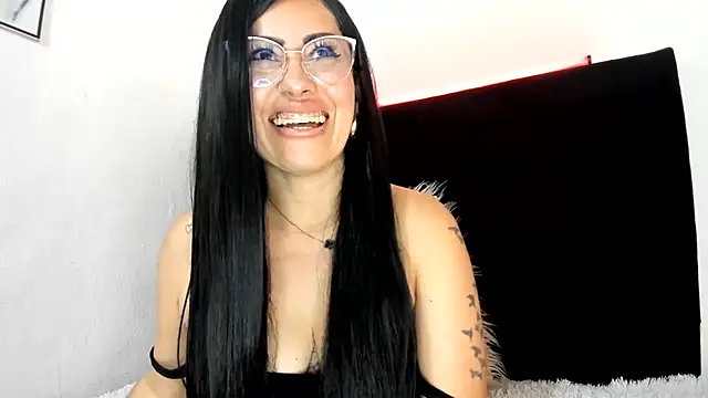 Tania_mature Live XXX-chat