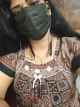 soundharya_tamil Chat XXX in diretta