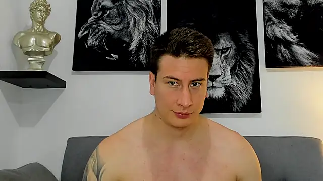 צ'אט XXX בשידור חי של AlexHarrington