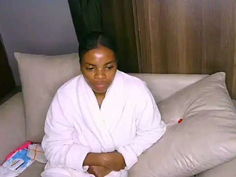 Bustycece Live XXX-chat