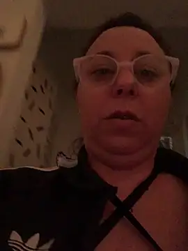 LupitaHaze's Live XXX Chat