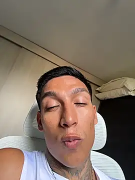 sendfer – Naživo XXX chat
