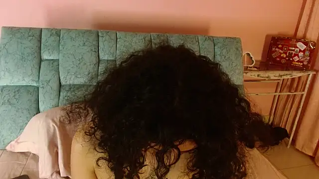 Aika_Doll 即時 XXX 聊天