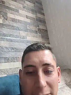 XXX chat uživo modela Tiger_cryad