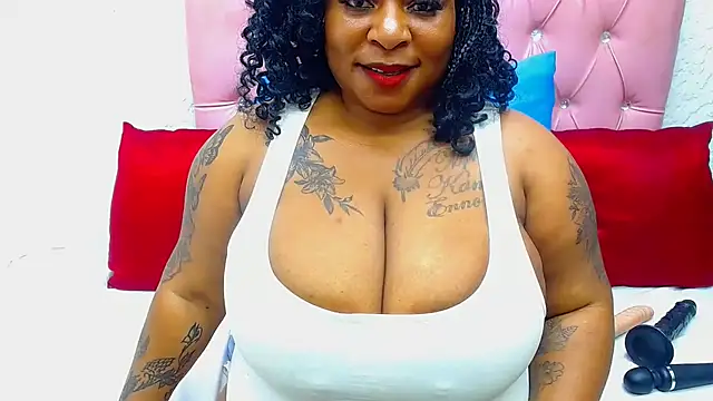 Ebonyhotass26 Chat XXX in diretta