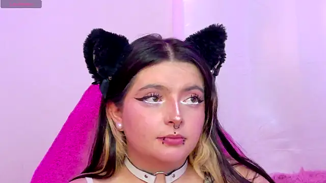 Sachi_Meow's Live XXX Chat