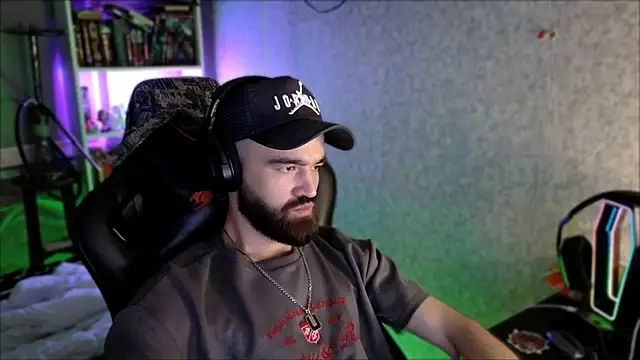 Chat XXX en directo de _Serious_Man
