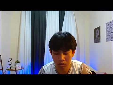 dylan_hardfucker élő XXX-chatje