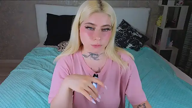 NikaRocks লাইভ XXX চ্যাট