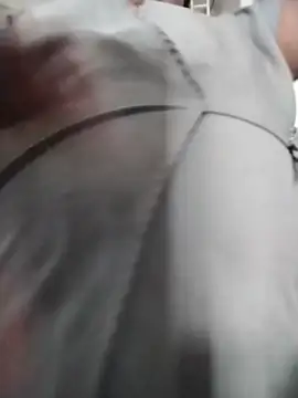 Keyla01_ লাইভ XXX চ্যাট