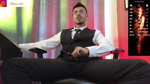 Latinmoster_boss live XXX chat