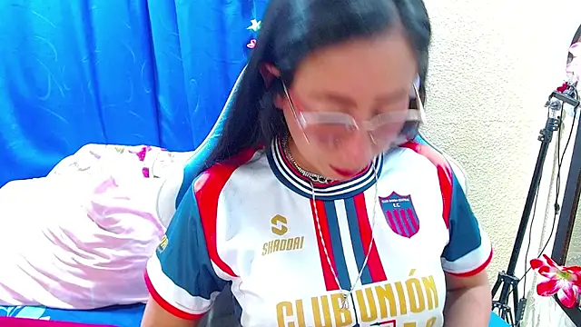 Gia_leinn Chat XXX in diretta