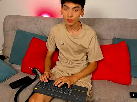 Chat XXX en directo de Angel_Dustt1