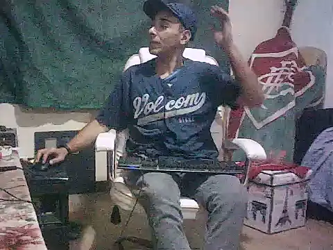 Chat +18 de latinound ao vivo
