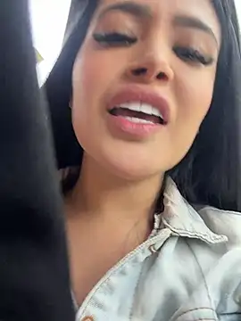 Онлайн чат XXX Sara_fun