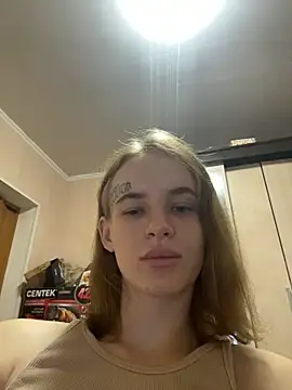 LeinaWoluers 라이브 XXX 채팅