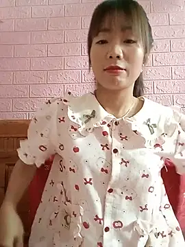 Živý XXX chat AmyLinee01