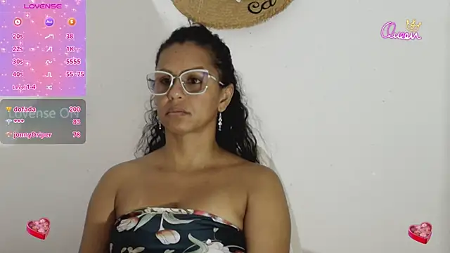 Catherine-browm Live XXX-Chat