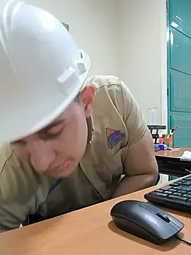 Chat XXX ao vivo de Officeb0y