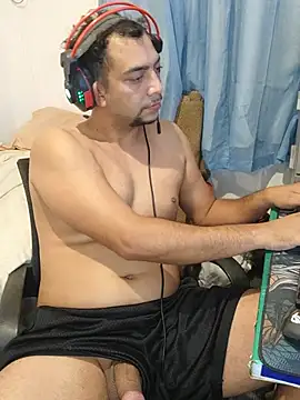 Chat +18 de lzinrj ao vivo