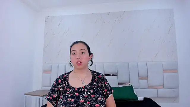 AlinaMontiel Chat XXX live