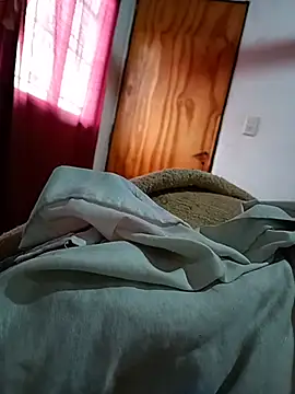 Darioapolo webcam show