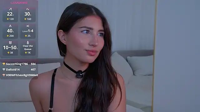 LisaDeviss' Live XXX Chat