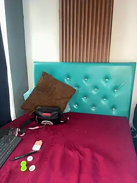 Pertunjukan Kamera Web Kael_Prince