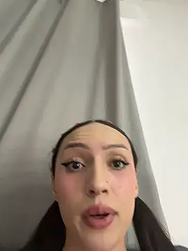 Im_lauritaa's Live XXX Chat