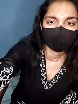 mahi_ho Adlı Modelin Canlı XXX Sohbeti