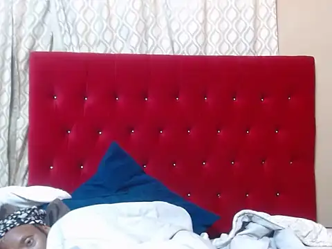 BLACKBARBIE20 XXX чат на живо