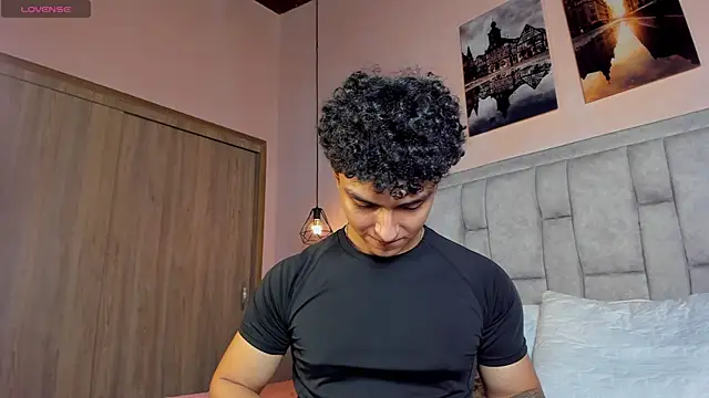 دردشة Kairoxxx_ الجنسية المباشرة
