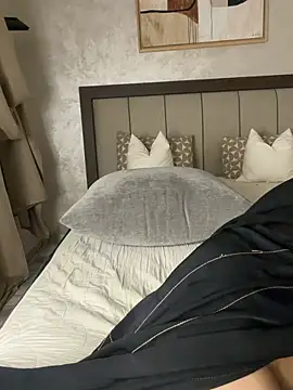 צ'אט XXX בשידור חי של LayLa_angel