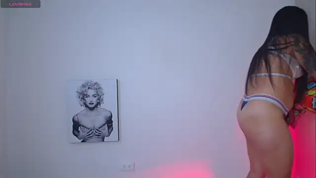 Millie_bobby Live XXX-Chat
