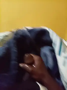 צ'אט XXX בשידור חי של Giftedd_99