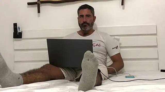 Chat XXX ao vivo de victor_chat