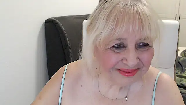 دردشة SusiLifeXXX الجنسية المباشرة