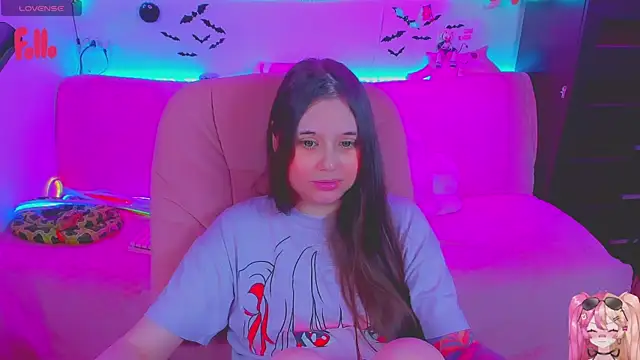 Lolisuccub's Live XXX Chat