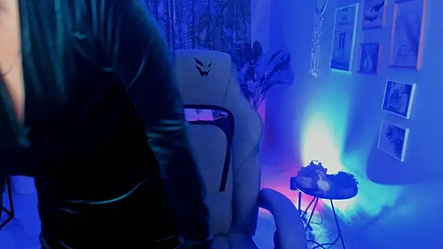 Golden_Dragon's Live XXX Chat