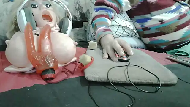 messi_syssy Chat XXX in diretta