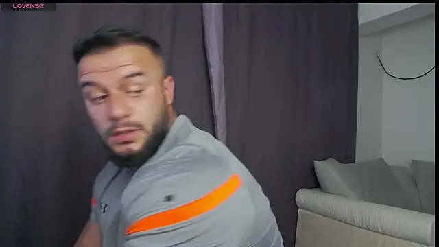 RickyMiami1 Chat XXX live