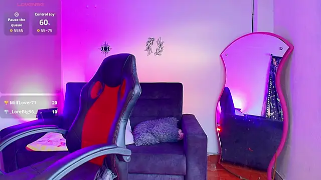 צ'אט XXX בשידור חי של Cat__Moon__