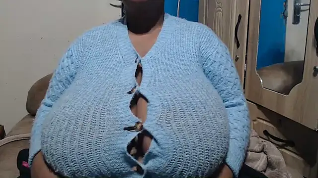 CUTEFIRMMELONSS – Naživo XXX chat